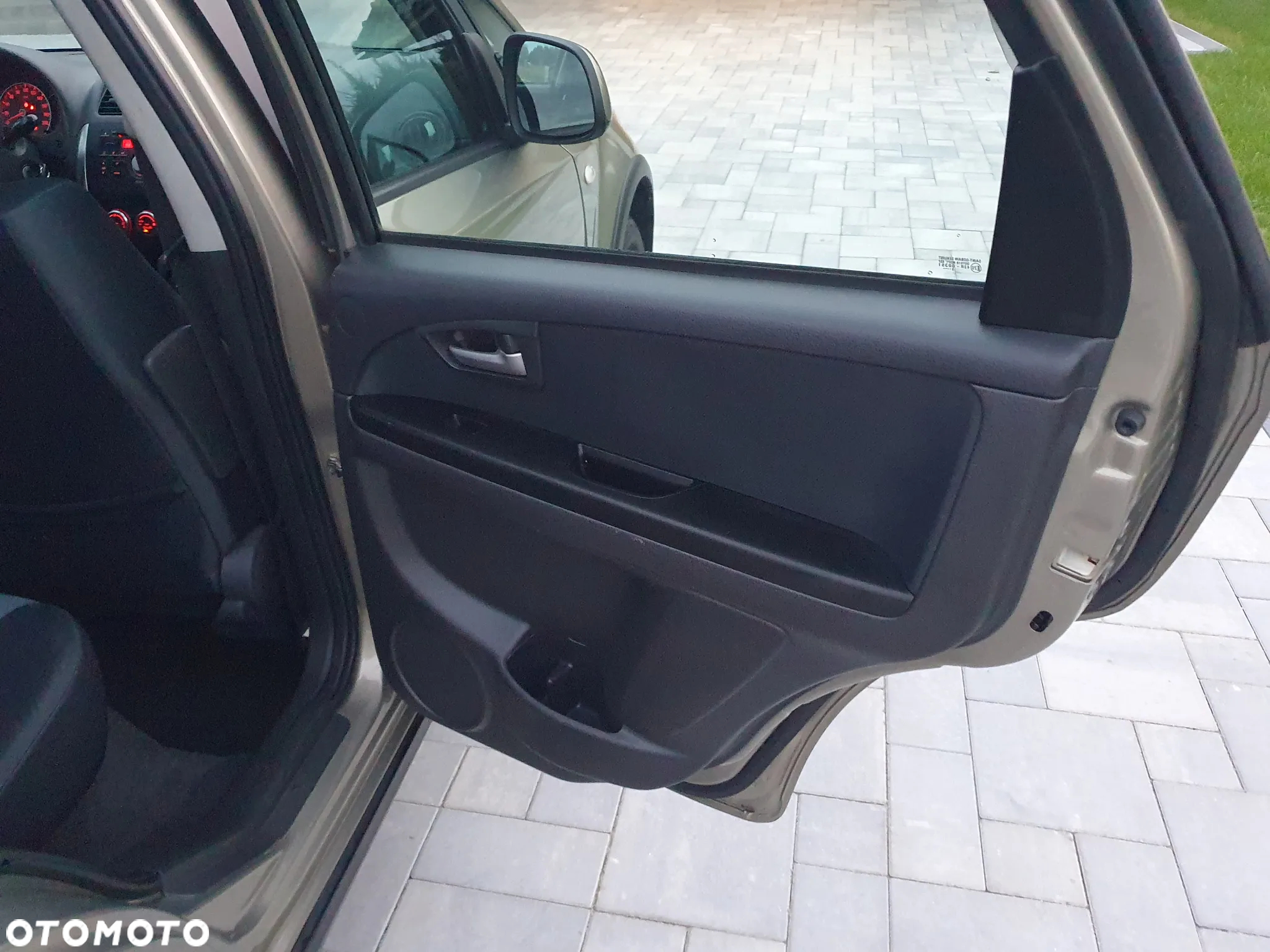 Fiat Sedici 1.6 16V 4x4 Emotion - 23
