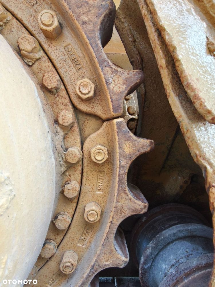 Caterpillar 973D - 9