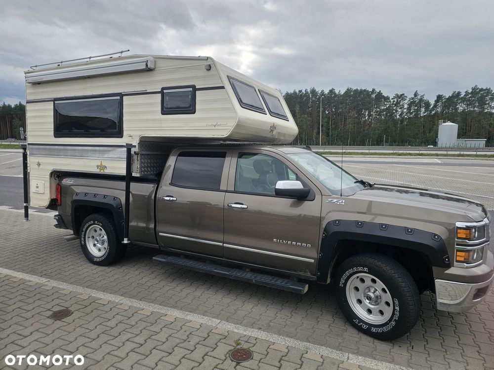 Chevrolet Silverado - 8