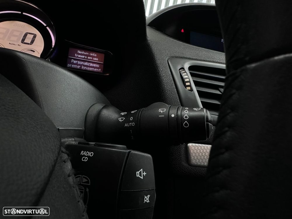 Renault Mégane Sport Tourer 1.5 dCi Dynamique S - 19