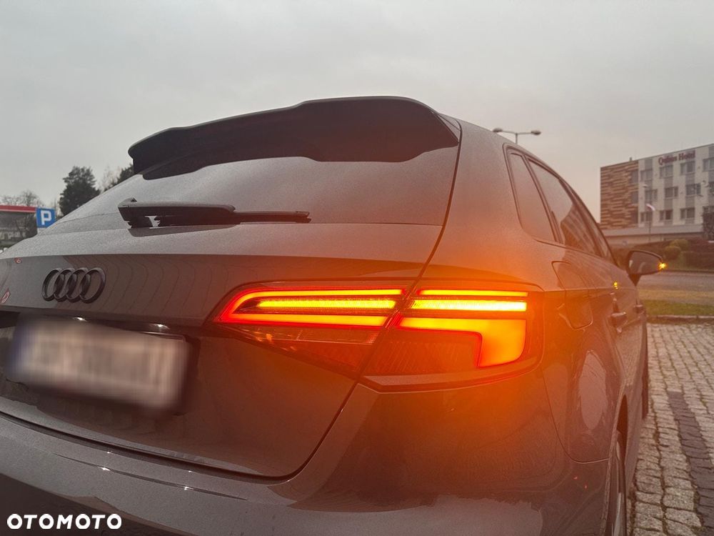 Audi A3 Sportback 35 TFSI Sport S tronic - 19