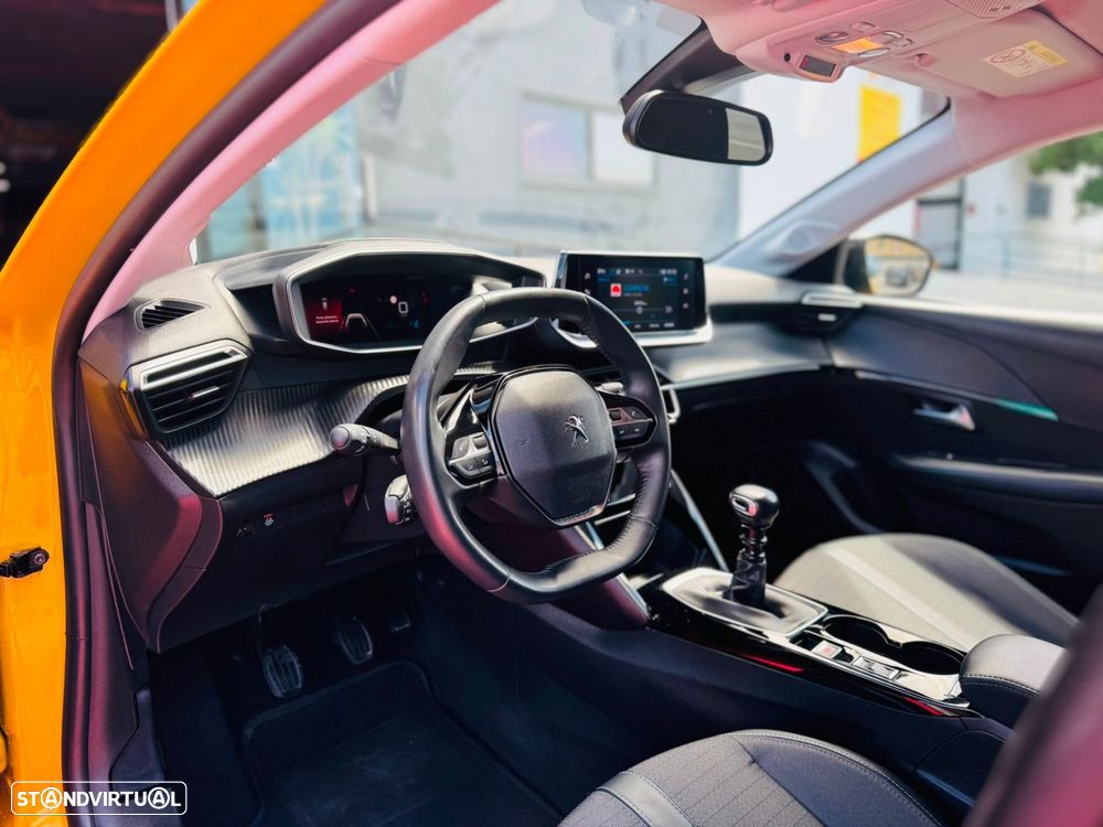 Peugeot 208 1.2 PureTech Allure Pack - 36