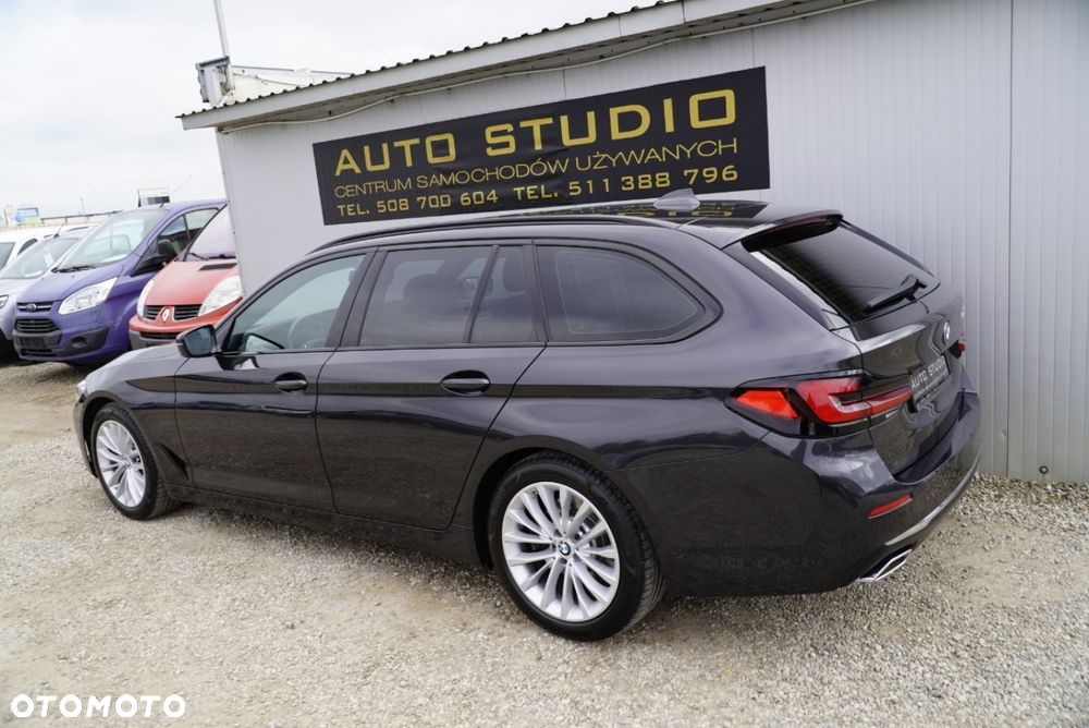 BMW Seria 5 520d Sport Line sport - 39
