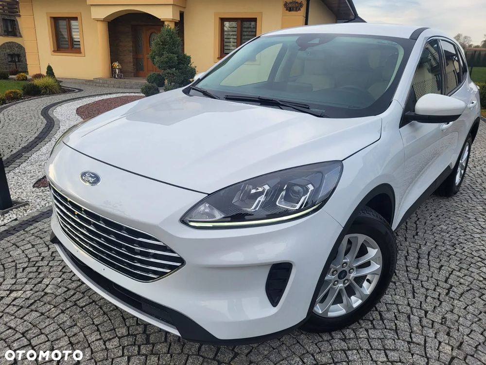 Ford Kuga - 10