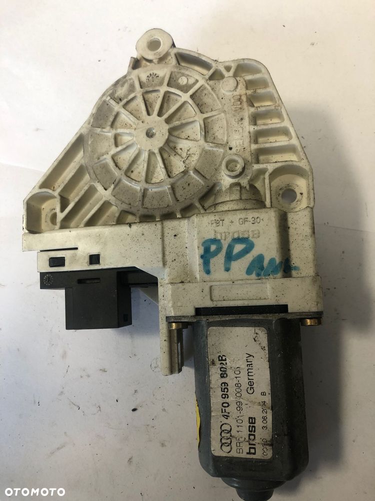 Silniczek Szyby Prawy Przód Audi A6 C6 4F0959802B