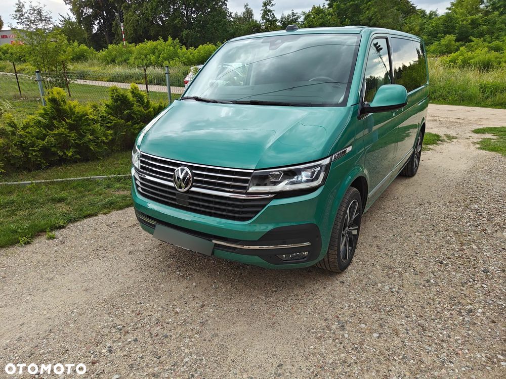 Volkswagen Multivan - 1