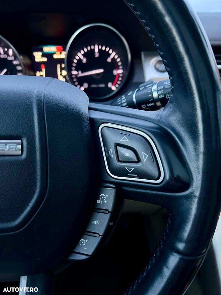 Land Rover Range Rover Evoque - 15