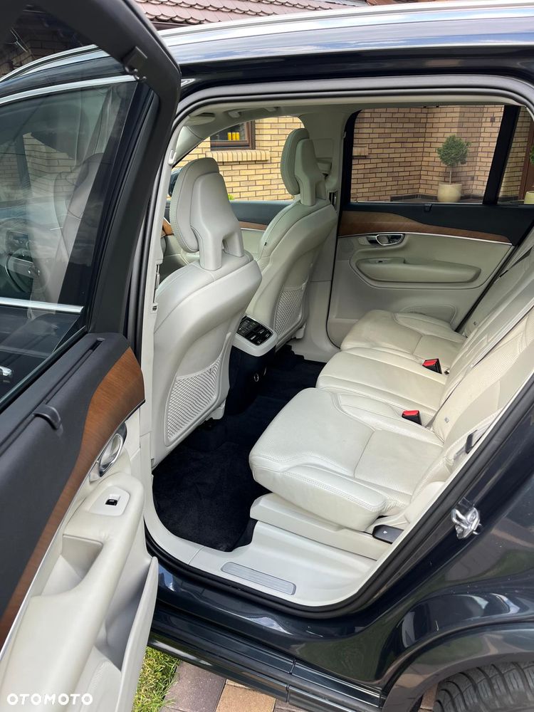 Volvo XC 90 D5 AWD Geartronic Inscription - 21