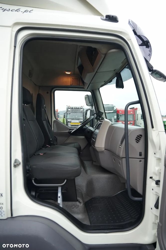 DAF LF 210 / 4x2 / KONTENER - 7 M /  WINDA DHOLLANDIA - 1 500 KG / EURO 6 - 37