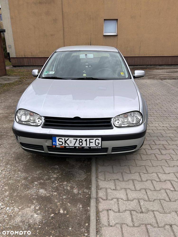 Volkswagen Golf 1.4 Basis - 1