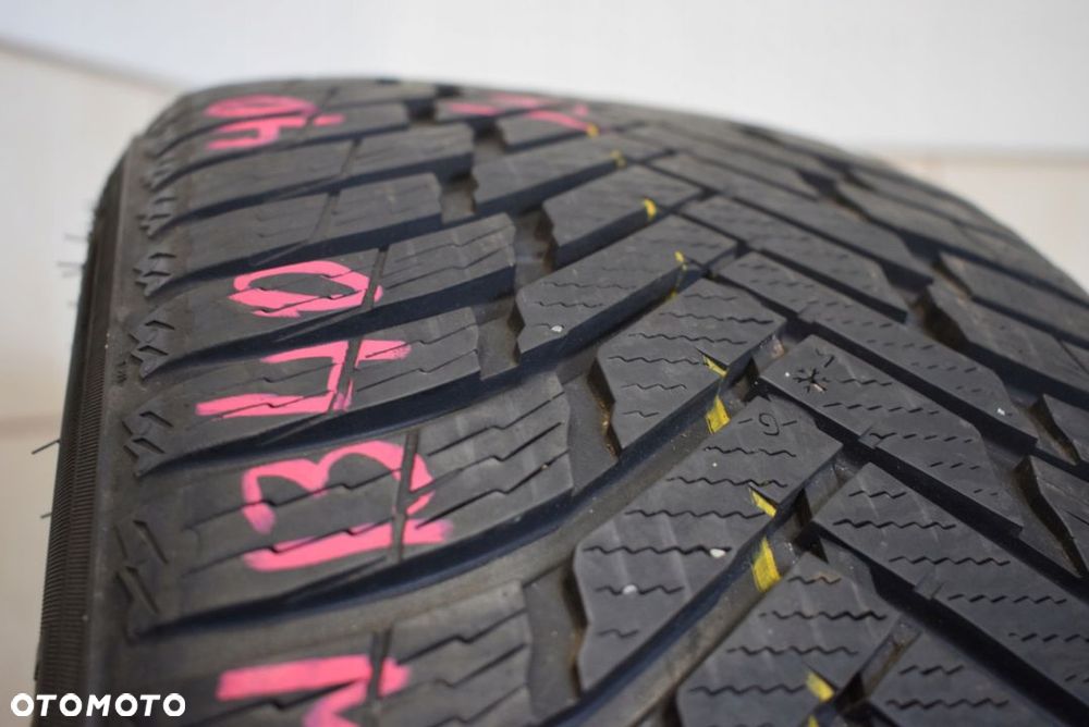 R19 245/40 Nokian Weatherproof Pojedyncza - 2
