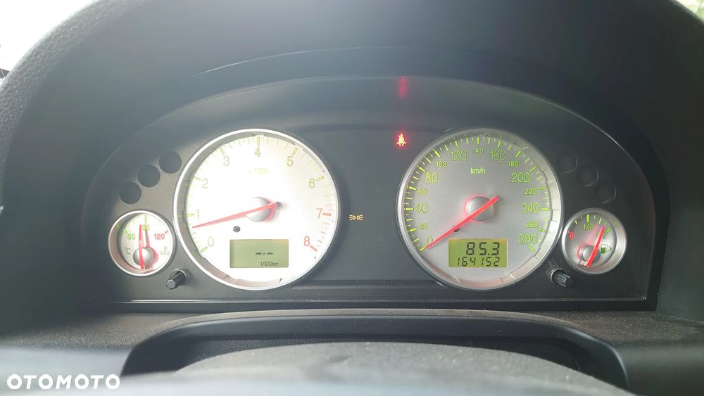 Ford Mondeo 3.0 V6 Titanium X - 9