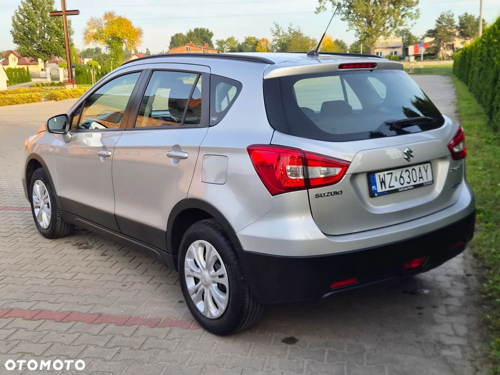 Suzuki SX4 S-Cross - 4