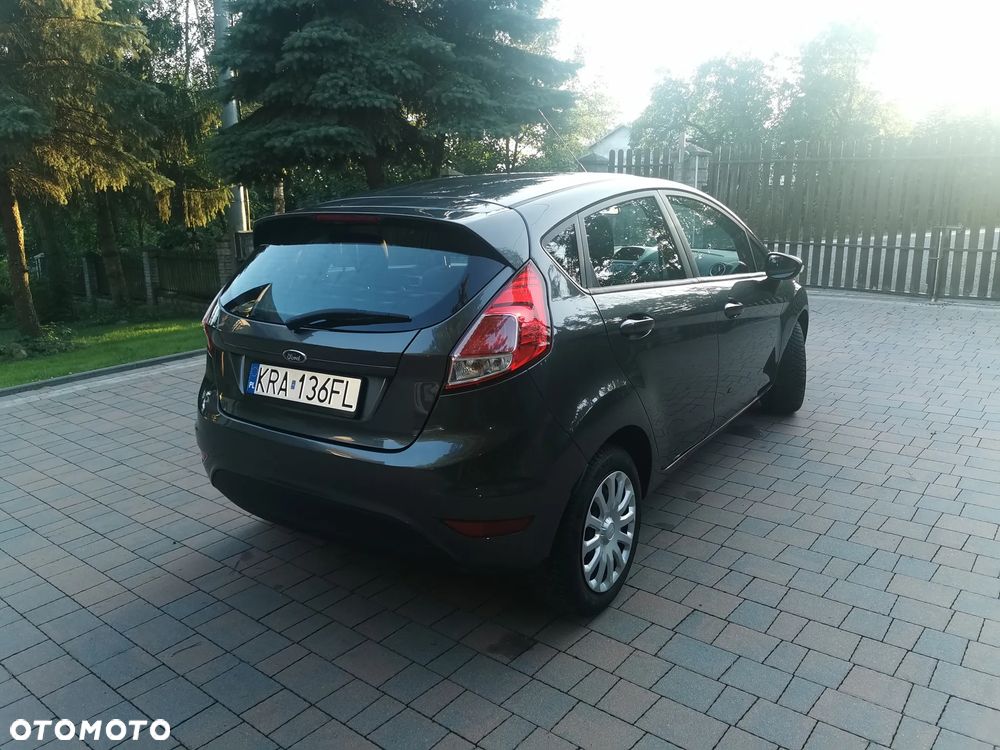 Ford Fiesta 1.4 Ghia - 7