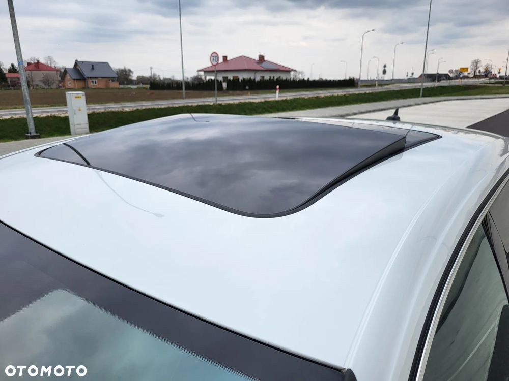 Volkswagen Arteon Shooting Brake 2.0 TDI SCR 4Motion DSG R-Line - 25