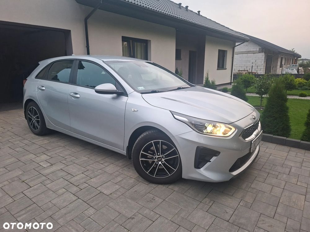 Kia Ceed - 1