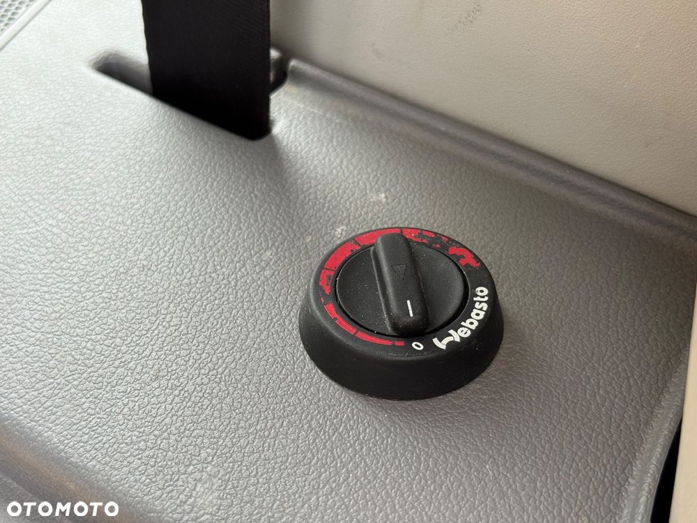 Volkswagen Caddy Maxi Life - 11