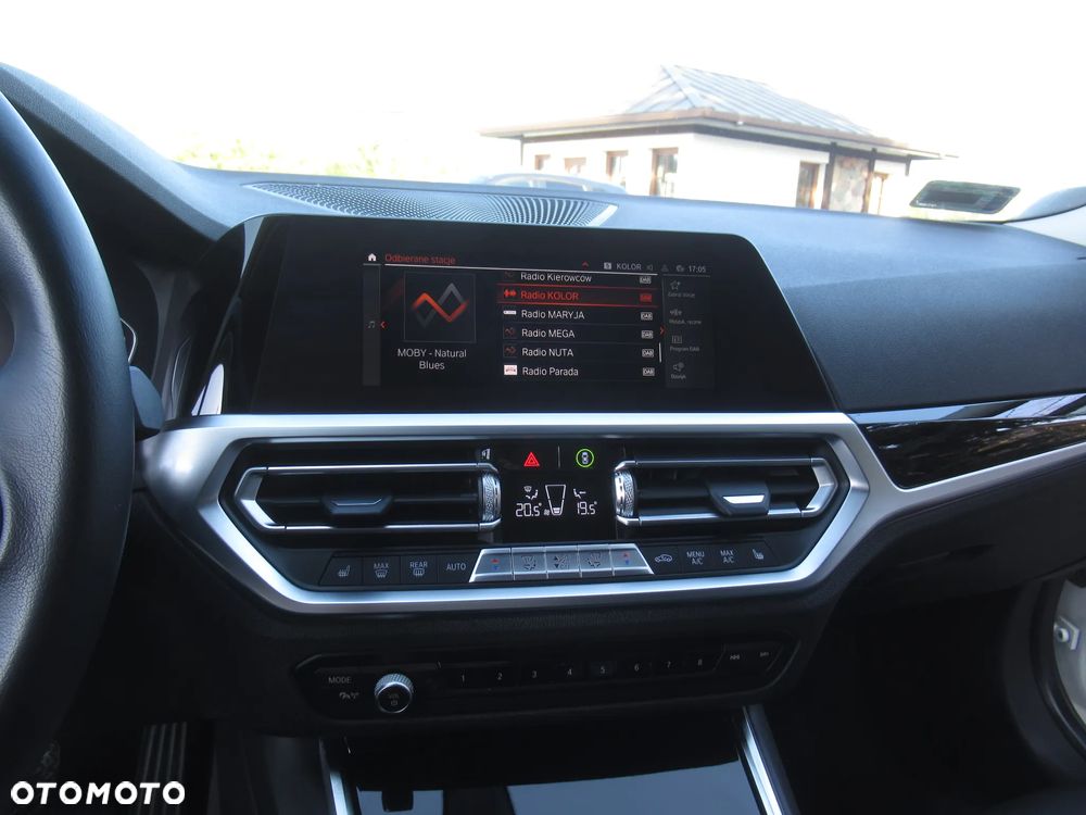 BMW Seria 3 318i Sport Line - 15