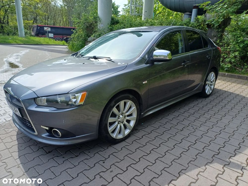 Mitsubishi Lancer 2.0 DID Intense - 3