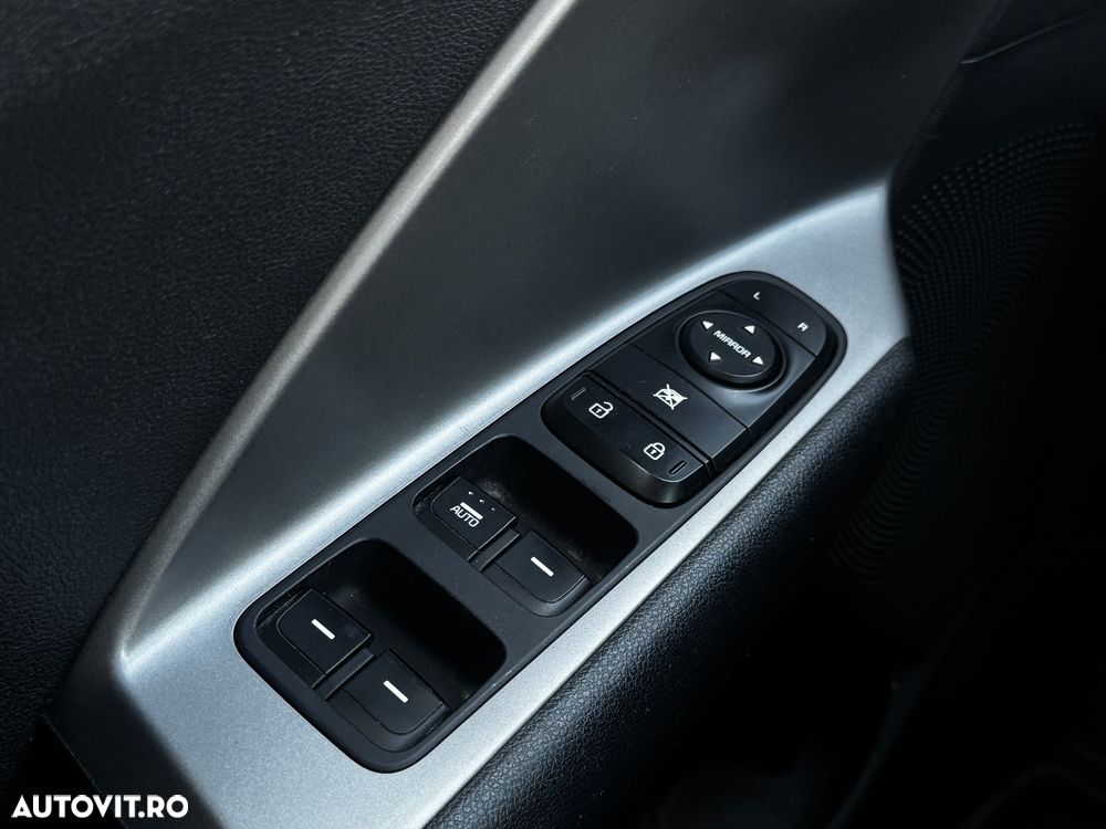 Kia Niro 1.6 GDI 6DCT HEV Comfort - 8