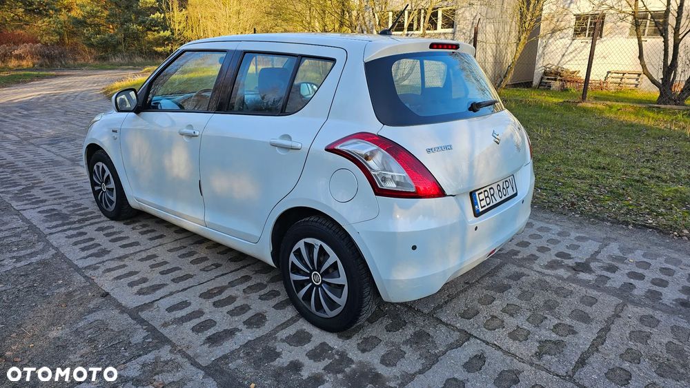 Suzuki Swift 1.3 DDiS Club - 3