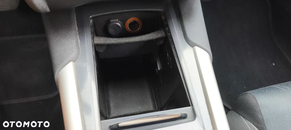 Citroën C4 1.6 e-HDi Exclusive MCP - 12