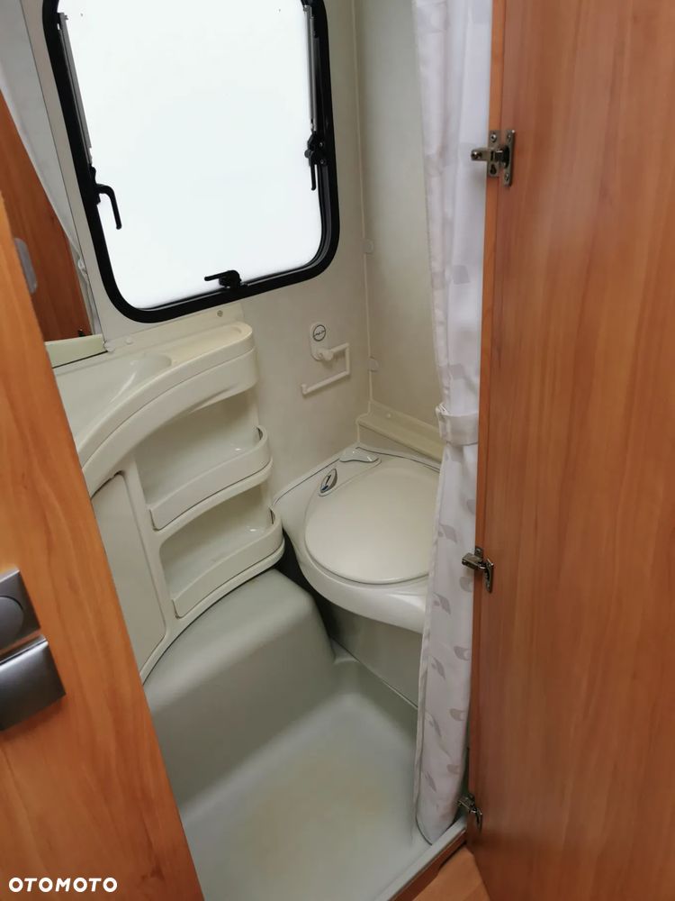 Adria Adora 482 PS - 17