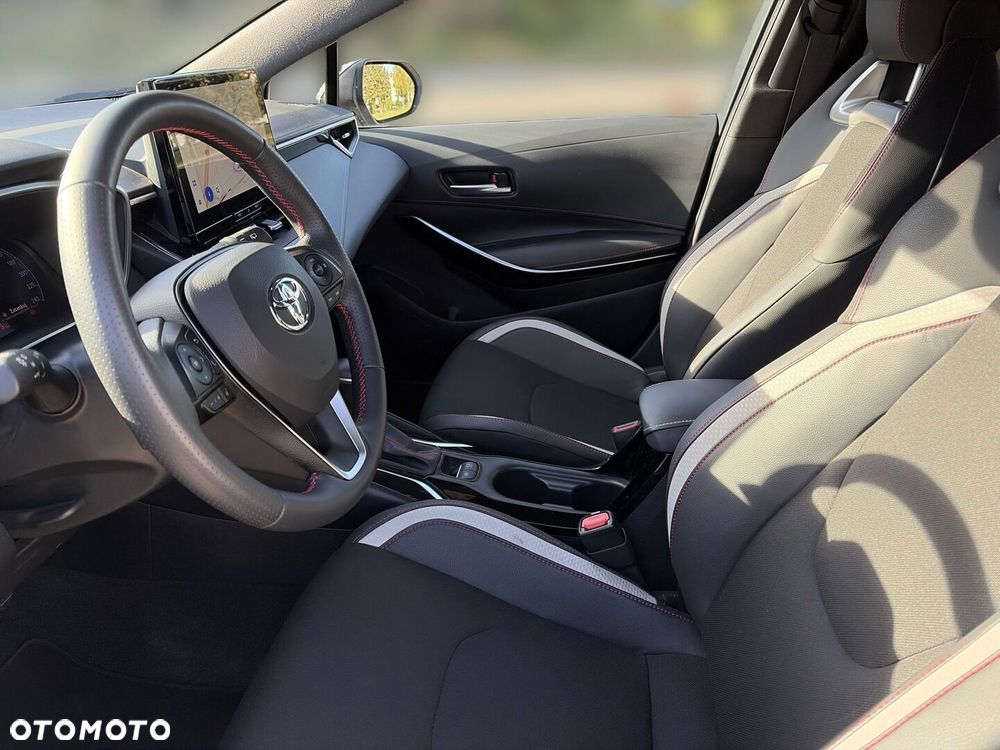 Toyota Corolla 2.0 Hybrid GR Sport - 18