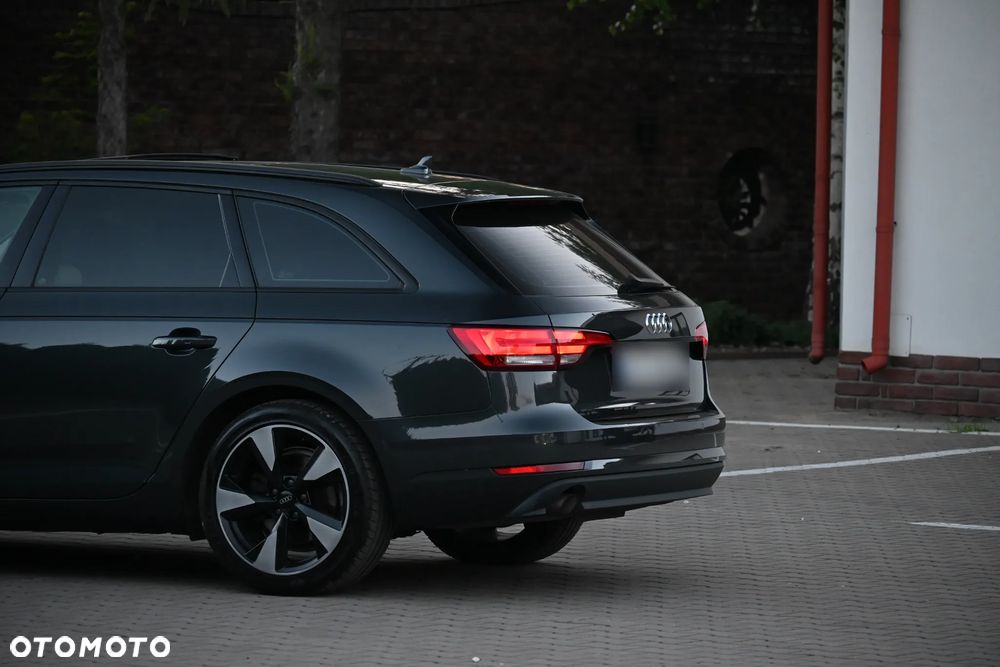 Audi A4 Avant - 15