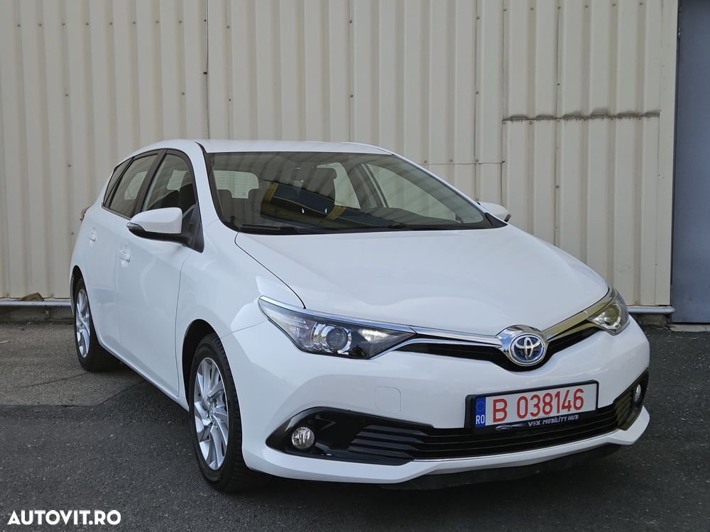 Toyota Auris - 1