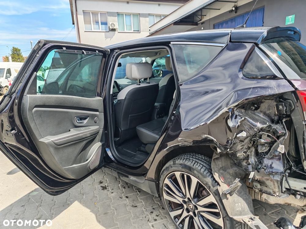Renault Scenic - 8