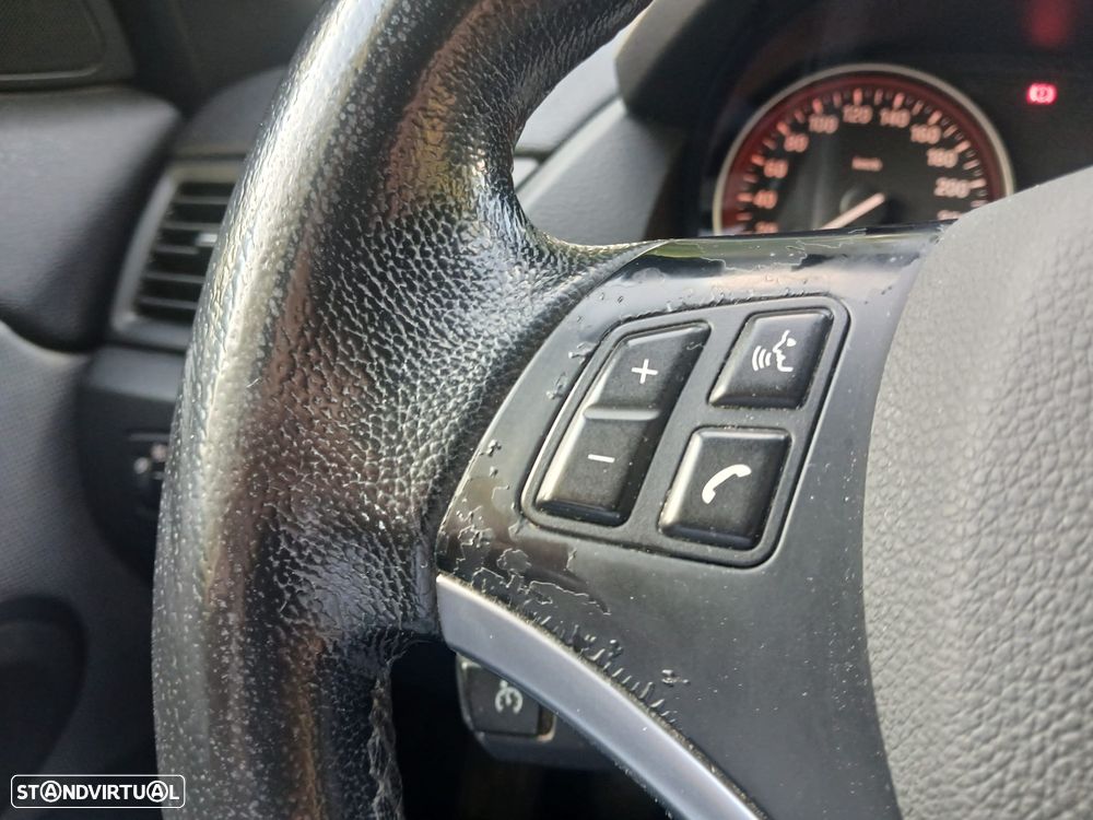 BMW X1 20 d sDrive - 14