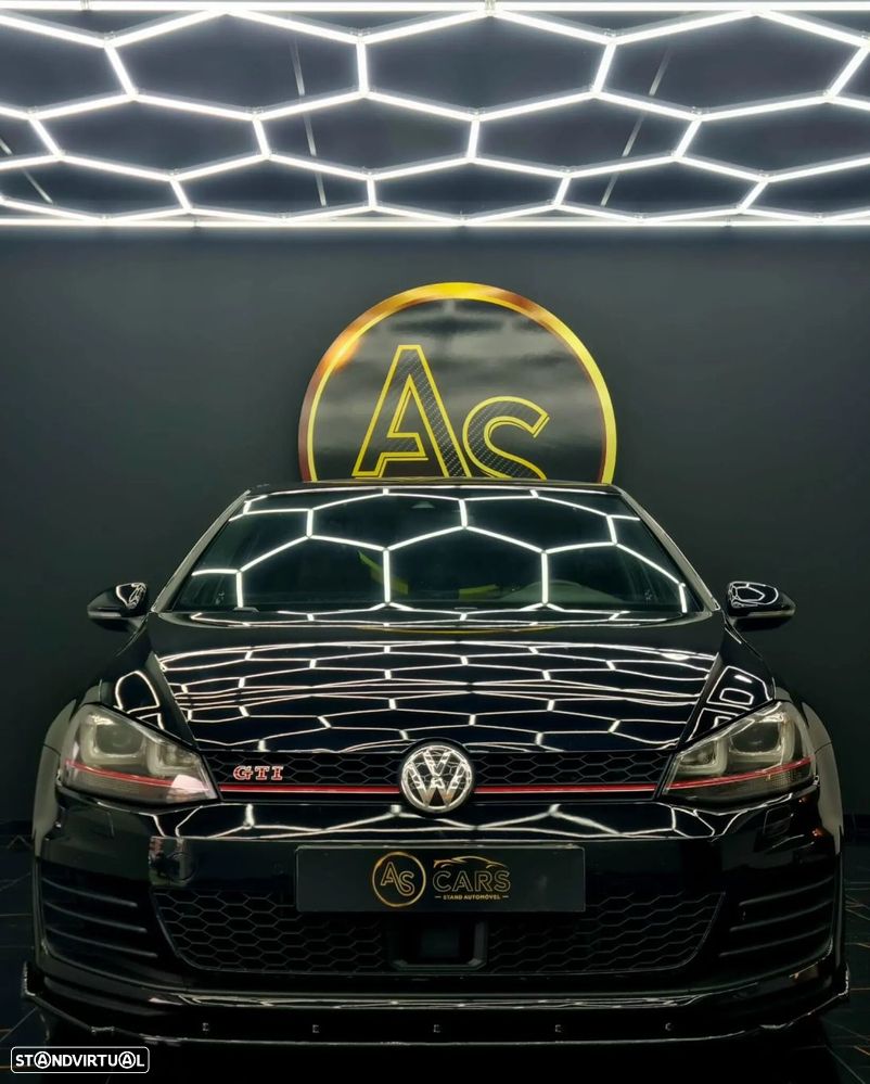 VW Golf - 47