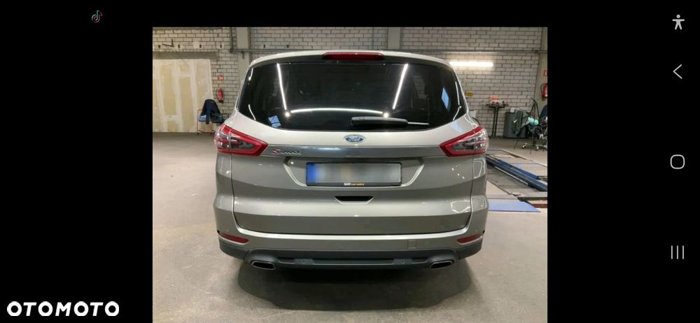 Ford S-Max 2.0 TDCi Titanium PowerShift - 6