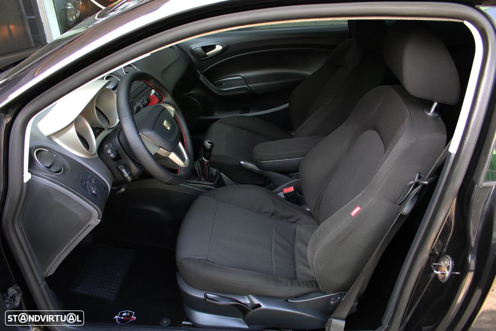 SEAT Ibiza 1.6 TDI Sport DPF - 21