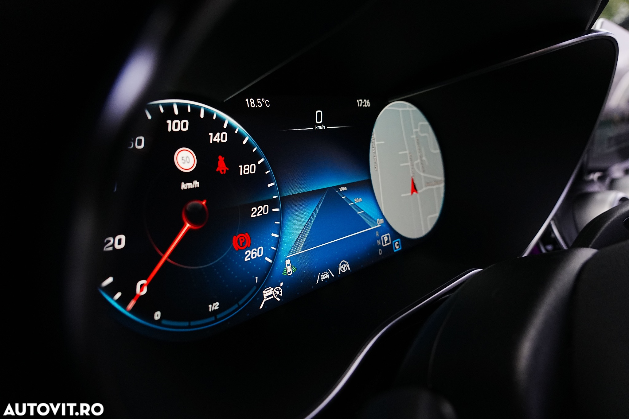 Mercedes-Benz GLC Coupe 220 d 4Matic 9G-TRONIC AMG Line - 31