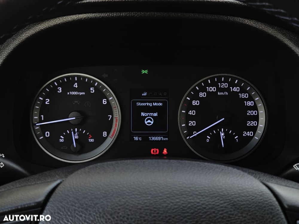 Hyundai Tucson 1.6 GDI 2WD 6MT ISG Style - 16