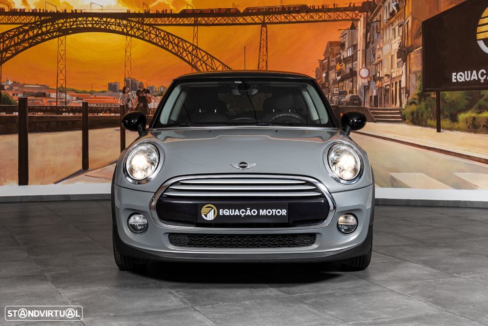 Mini 3 Portas 2014 photo 2