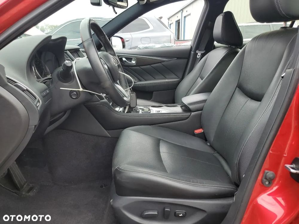 Infiniti Q50 - 7
