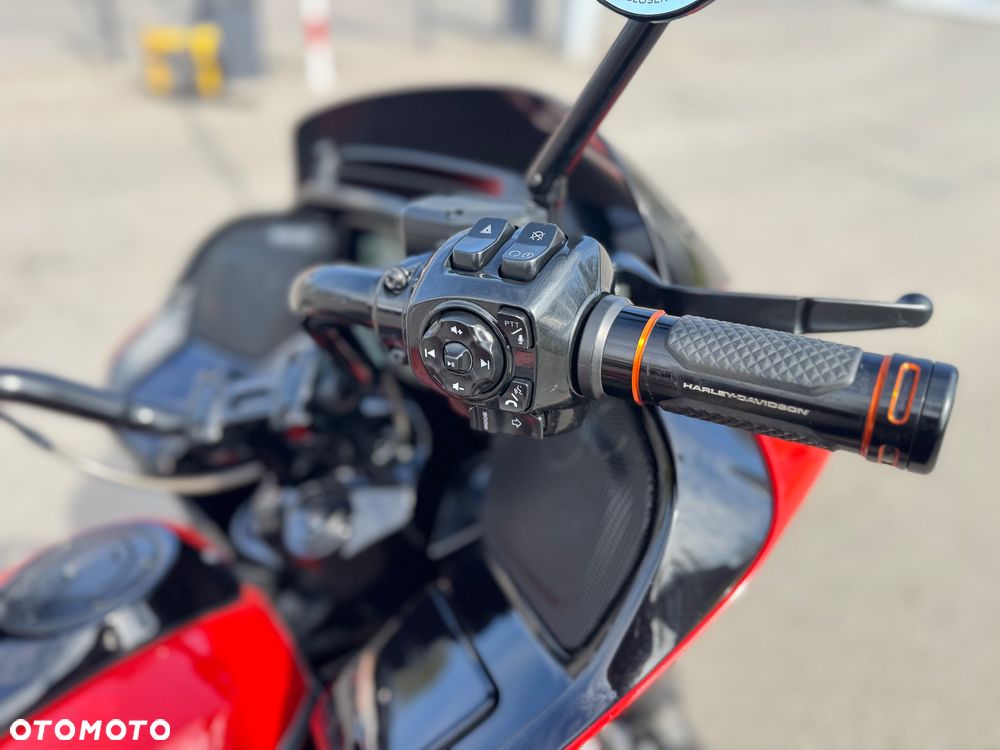 Harley-Davidson Touring Road Glide - 15