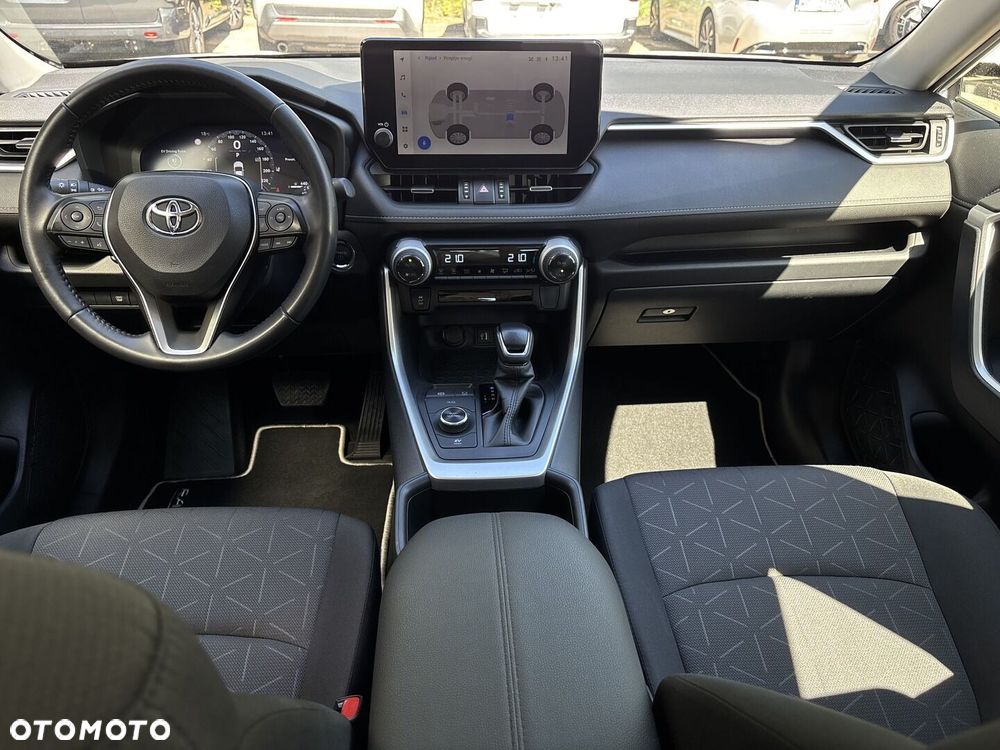Toyota RAV4 - 4