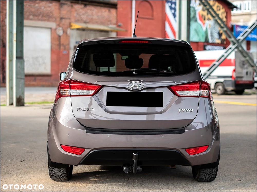 Hyundai ix20 - 9