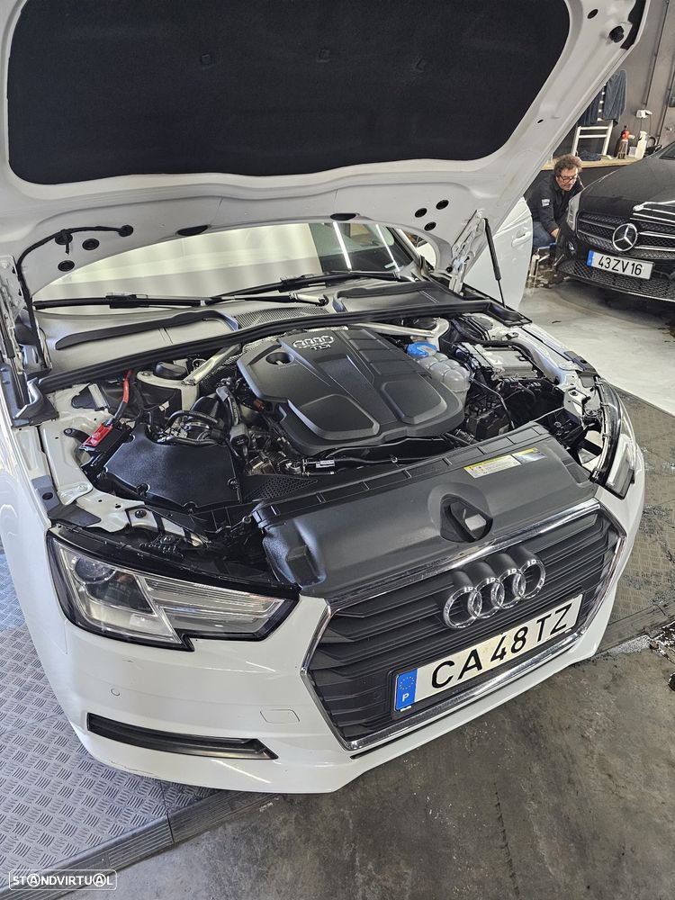 Audi A4 Avant 2.0 TDI - 2