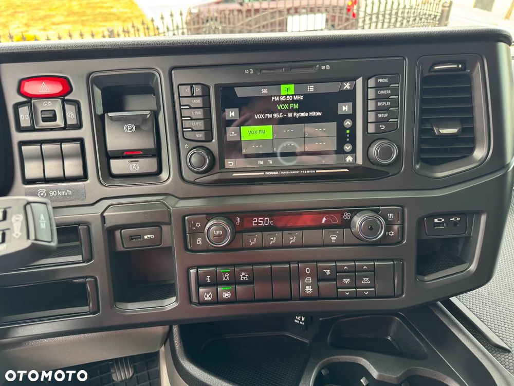Scania ZESTAW STANDARD SCANIA R450 + WIELTON FIRANKA - SUPER STAN - 16