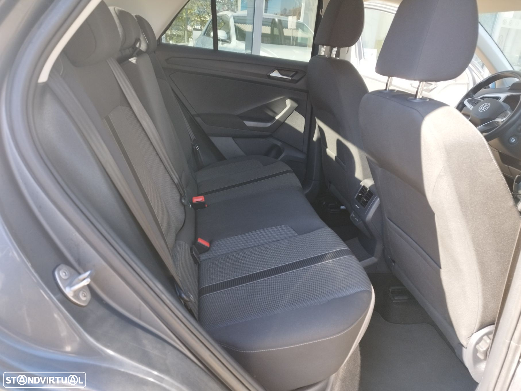 VW T-Roc 1.0 TSI Life - 14