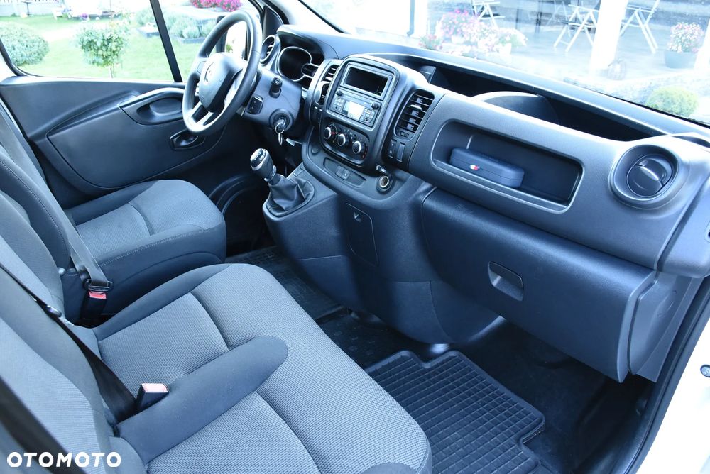 Renault Trafic - 6