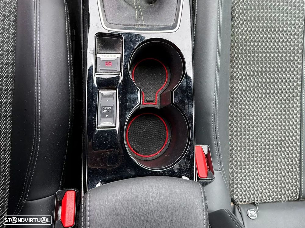 Peugeot 208 1.2 PureTech GT - 16