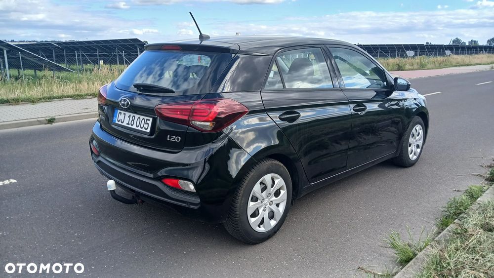 Hyundai i20 blue 1.2 Trend - 5