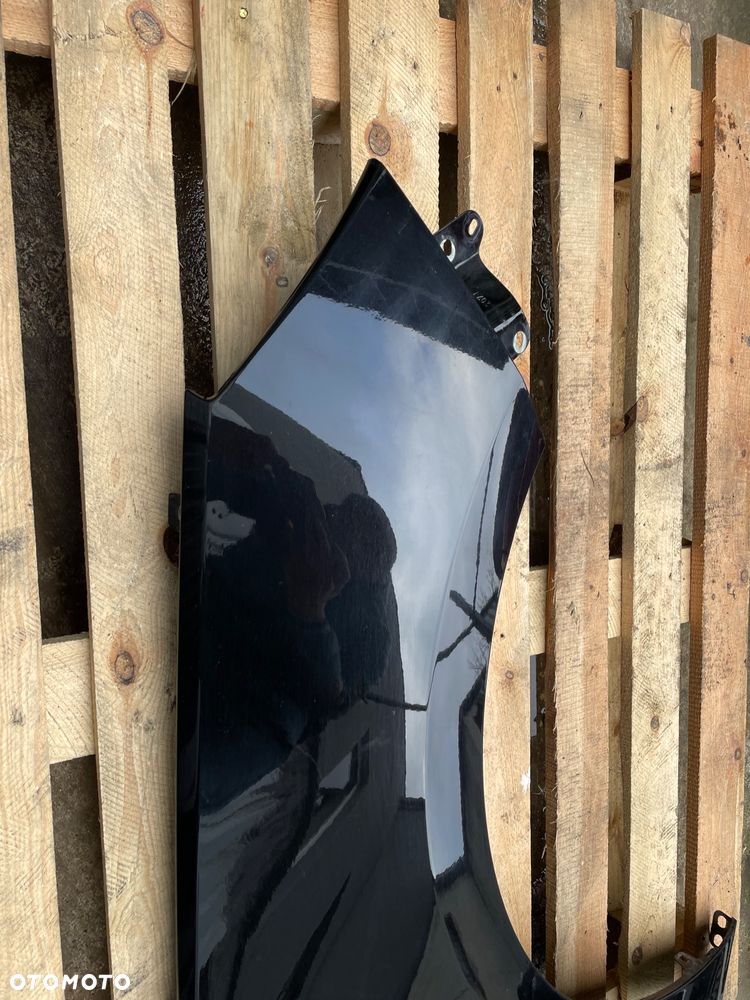 BŁOTNIK PRZÓD PRAWY OPEL ASTRA V K 39011391 CZARNY METALIK - 10