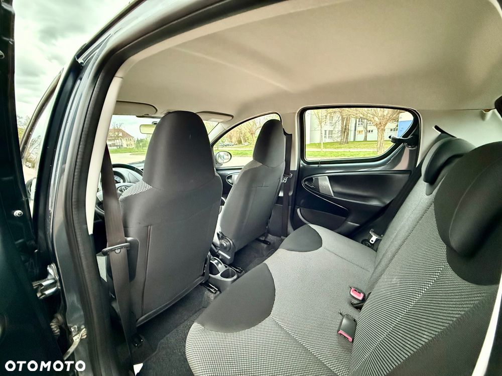 Toyota Aygo 1.0 VVT-i Luna MM A/C - 18